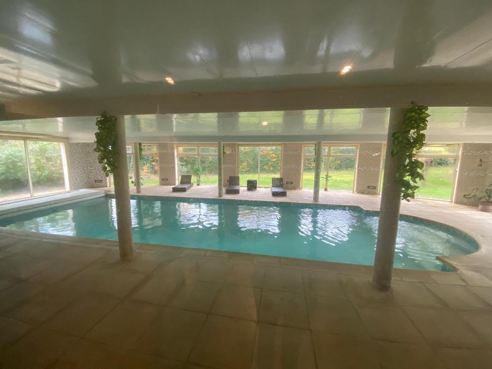 Au Charme Du Lac Espace Bien Etre Et Piscine Chauffe Proche Parc Et Restaurant Du Casino ฟอร์ฌ-เล-โซ ภายนอก รูปภาพ
